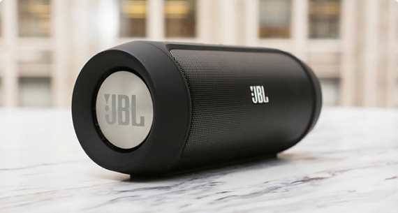 JBL Charger 2+.